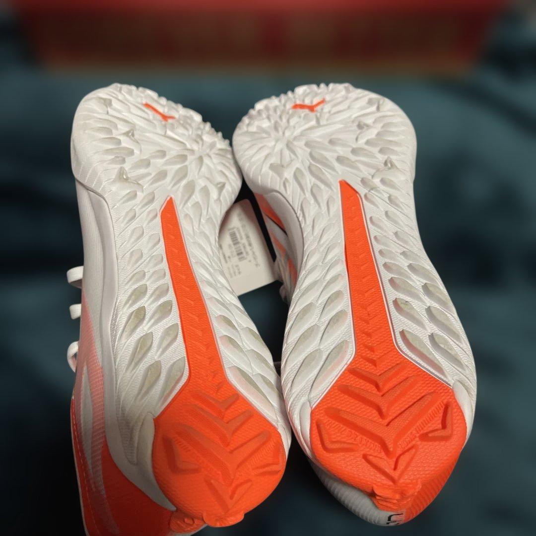 新品タグ付き　Puma ウルトラ5マッチTT サッカーシューズ