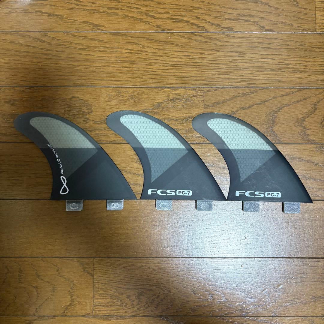 FCS トライフィン　PC-7 Lサイズ