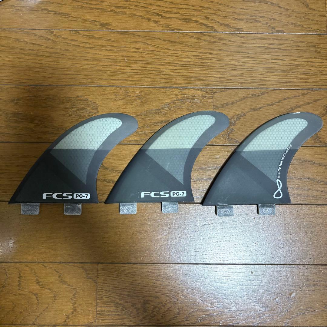 FCS トライフィン　PC-7 Lサイズ