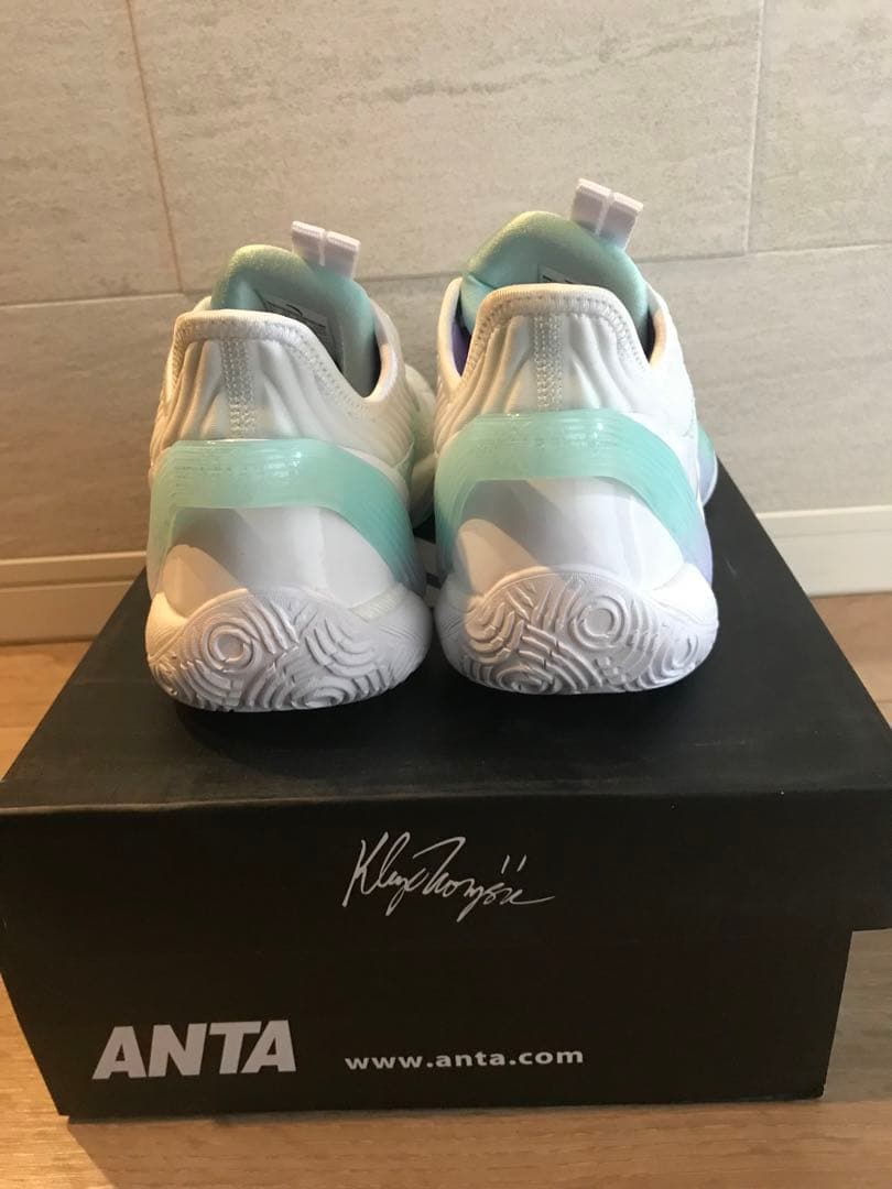ANTA バスケットボールシュッズ　25.5cm 新品