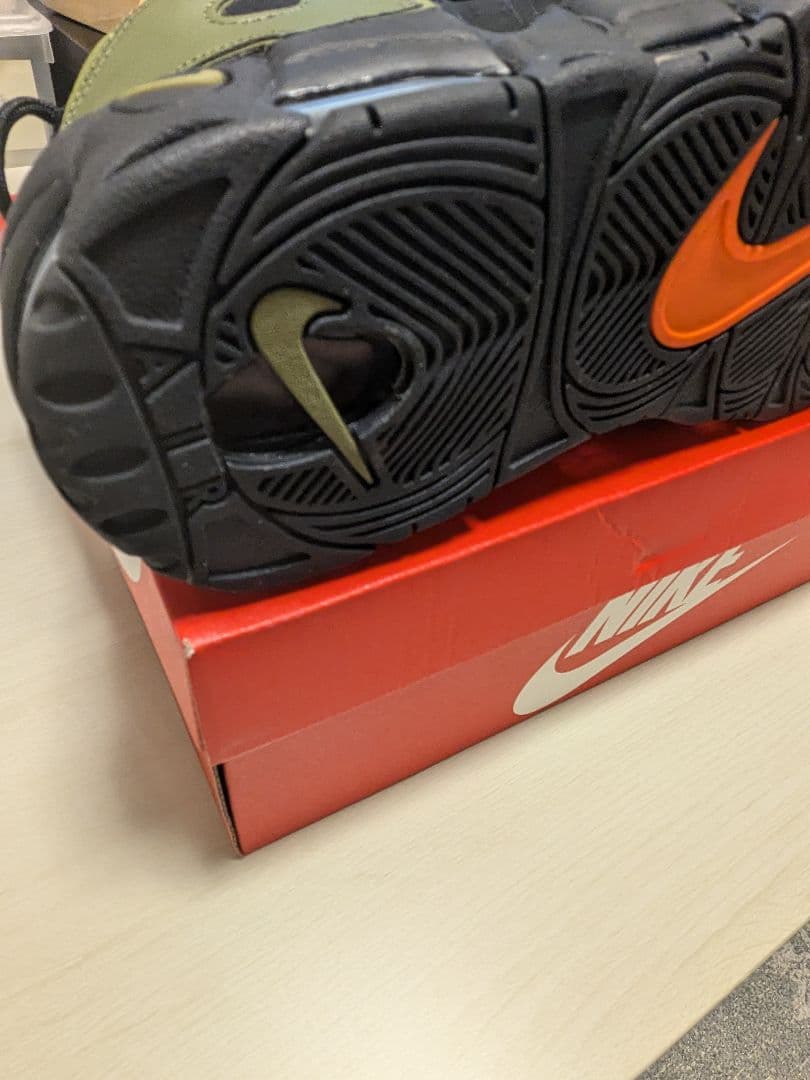 A*A様 NIKE エア モア アップテンポ 96' グリーン