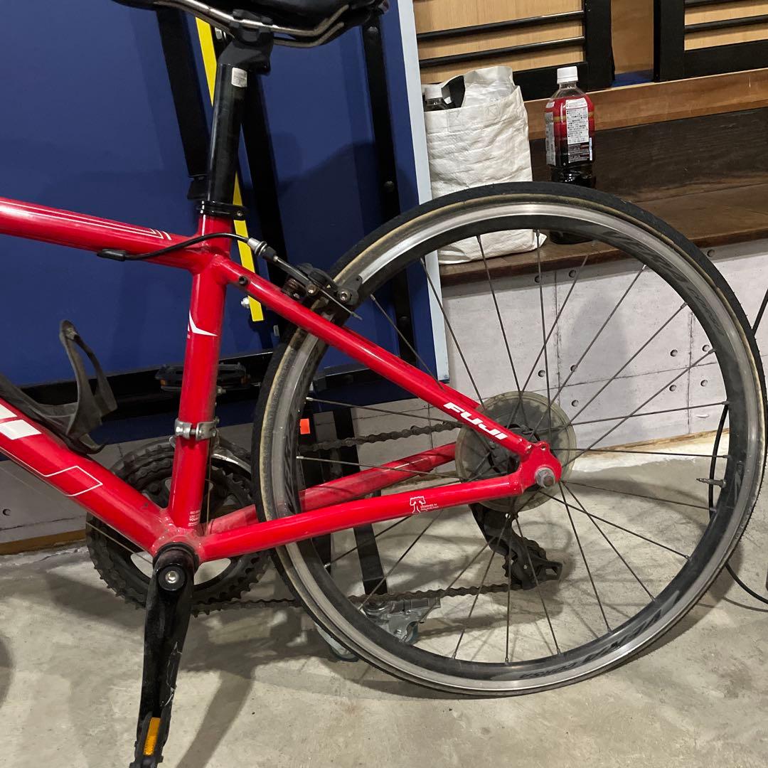 FUJI ロードバイク　レッド