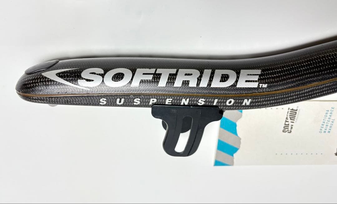 希少！！SOFTRIDE 新品未使用　カーボンビーム　サスペンションシステム