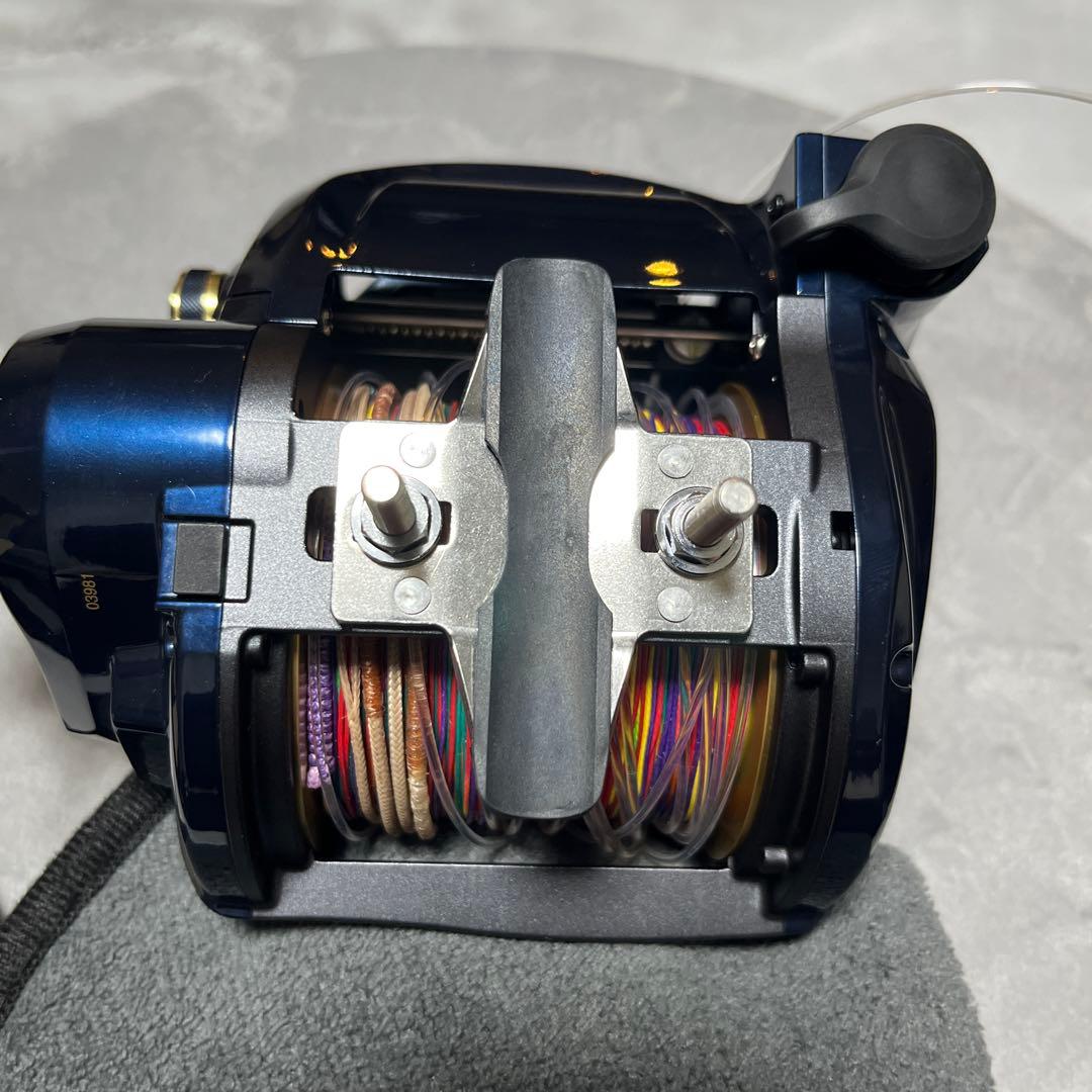 特価　美品　使用少　SHIMANO BeastMaster 6000 電動リール