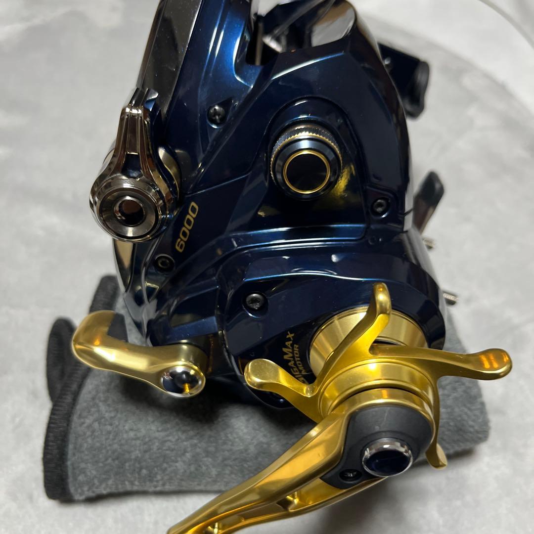 特価　美品　使用少　SHIMANO BeastMaster 6000 電動リール