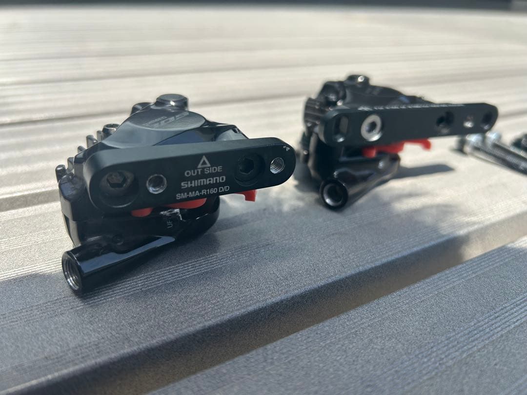 BR-R7170 Shimano 油圧ディスクブレーキ　前後セット台座付き