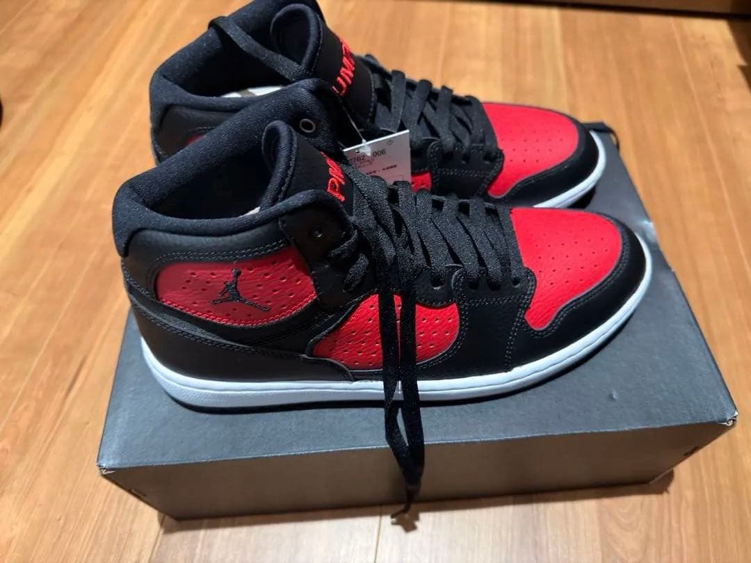 Jordanスニーカー　ブラック/レッド 27.5cm