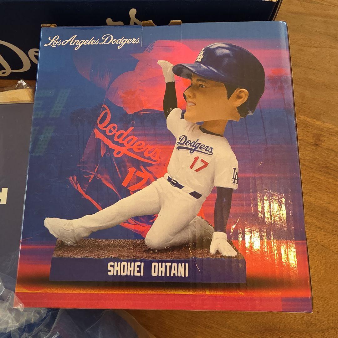 ドジャース ファンクラブボックス 大谷翔平ボブルヘッド付 新品未使用