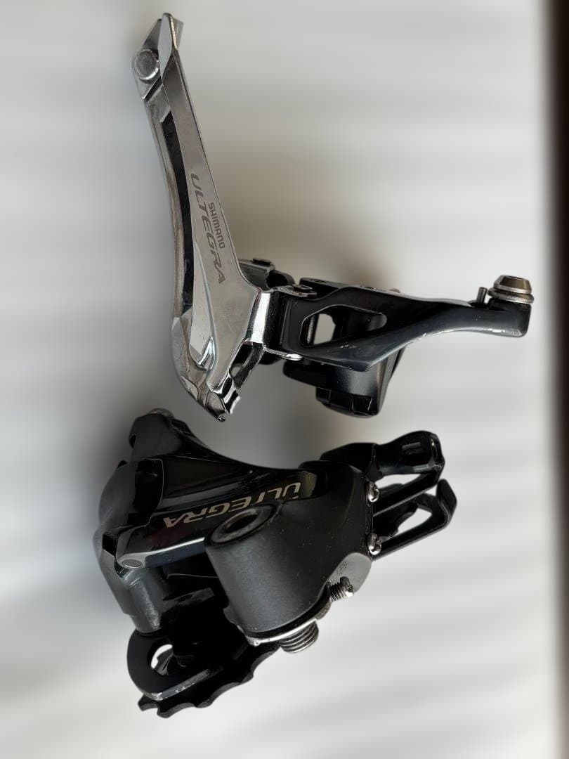 SHIMANO ULTEGRA フロントディレイラー
