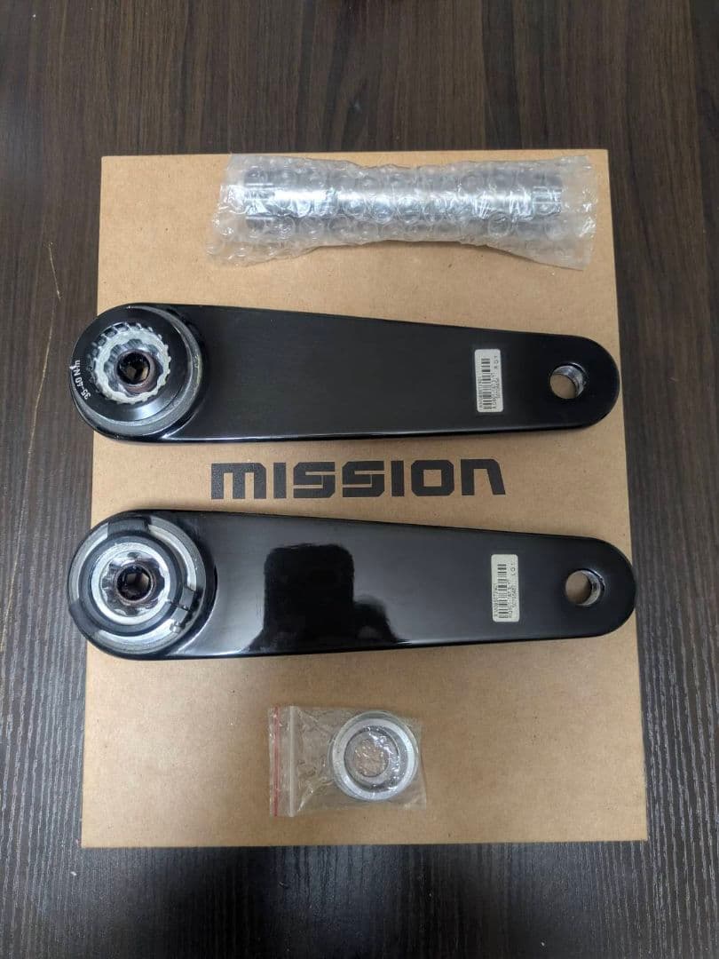 MISSION カーボンクランク　167.5mm