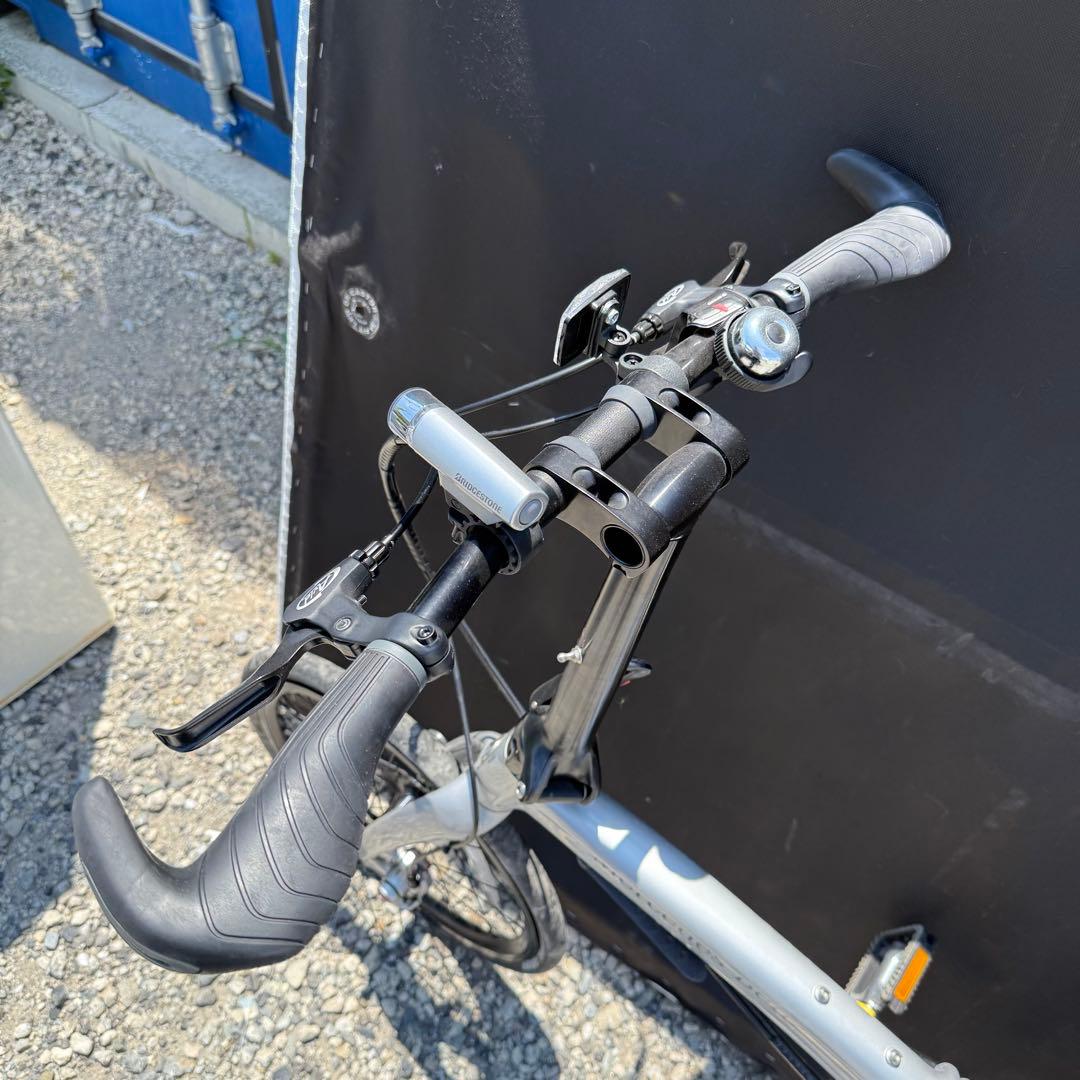 メルセデス・ベンツ シルバー 20型20段変速付き折りたたみ自転車