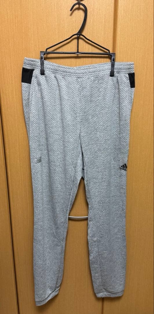 adidas フード付きジャケット パンツ セットアップ柄入グレー Oサイズ