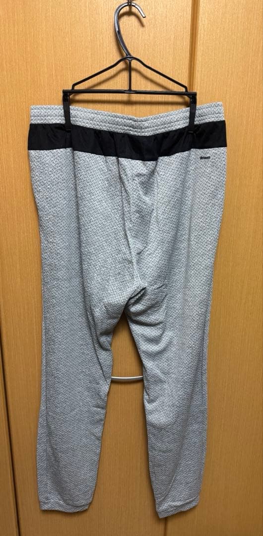 adidas フード付きジャケット パンツ セットアップ柄入グレー Oサイズ