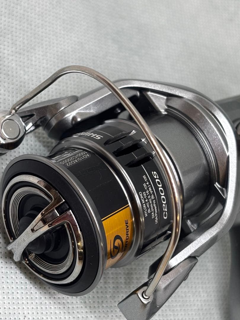 SHIMANO シマノ NASCI C2000S スピニングリール 箱付き