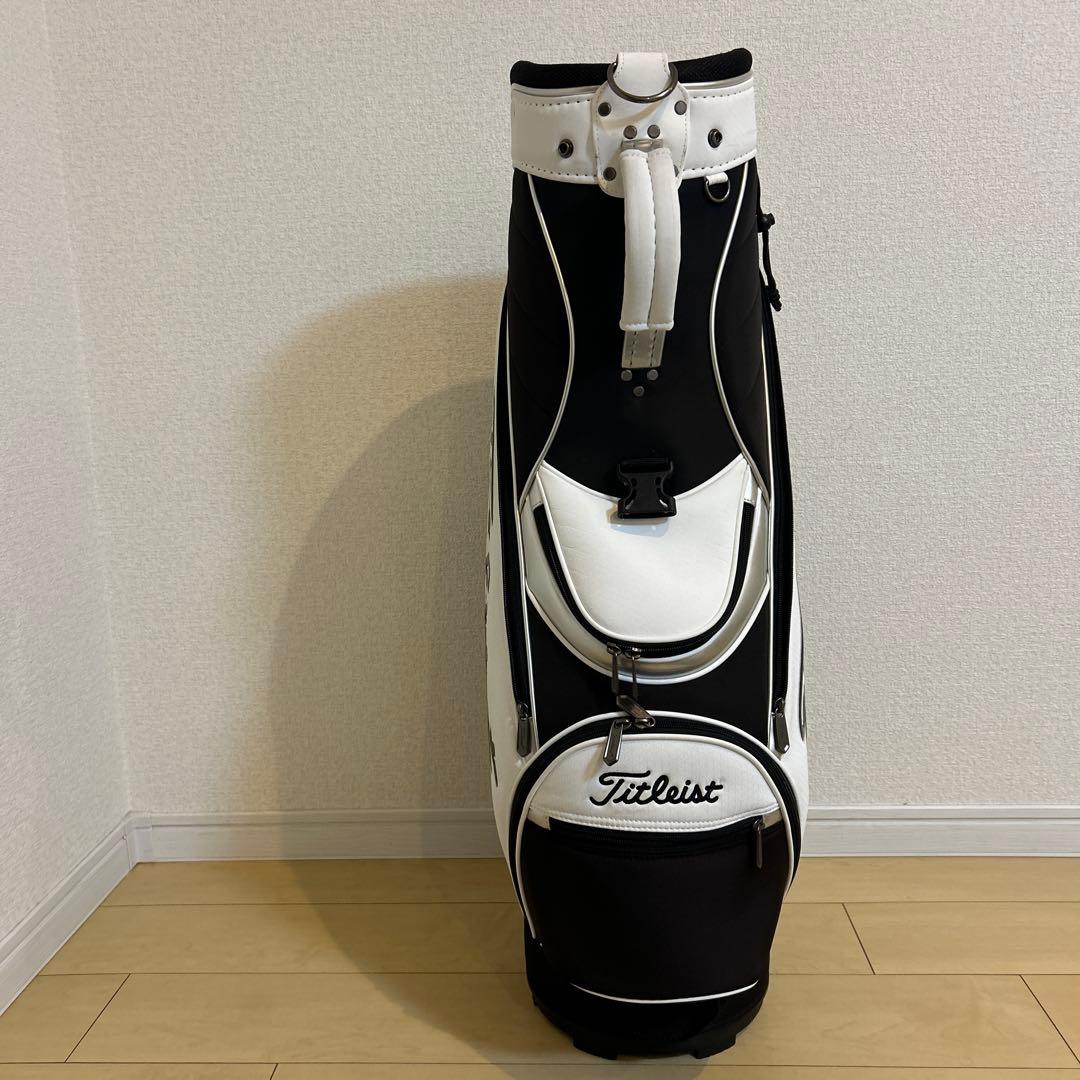 Titleist ゴルフバッグ・キャディバッグ　美品　タイトリスト　フード未使用