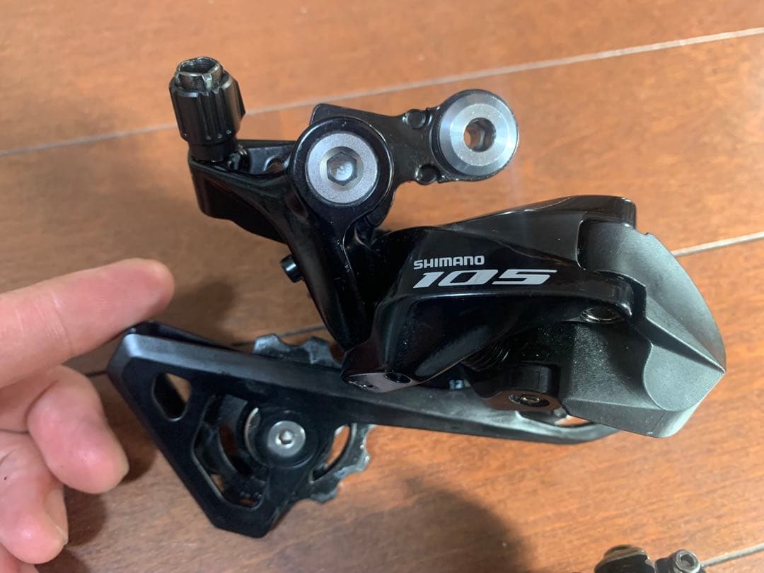 Shimano 105 r7000kコンポセット 170mm ブラック美品