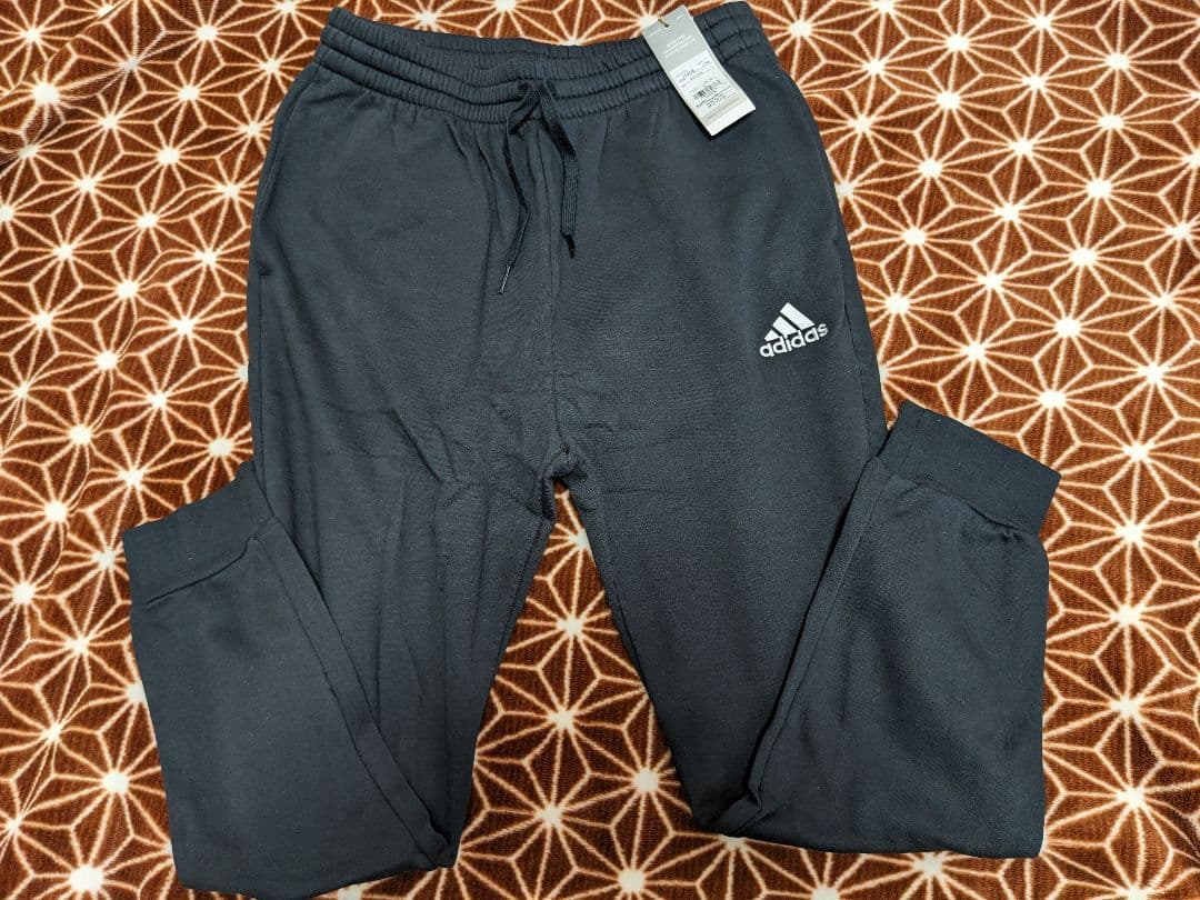 adidas ブラック スウェット上下セット　XLサイズ　裏起毛　黒　メンズ