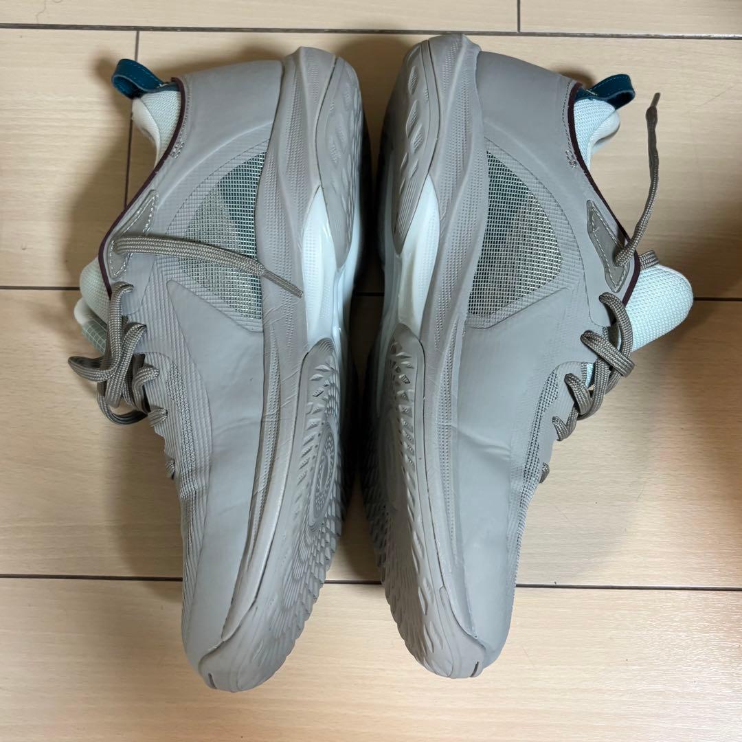 asics GLIDE NOVA FF 4 バスケットボールシューズ　グレー