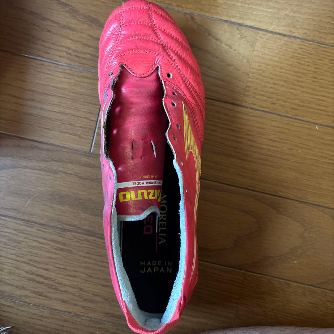 Mizuno Morelia Neo サッカーシューズ レッド