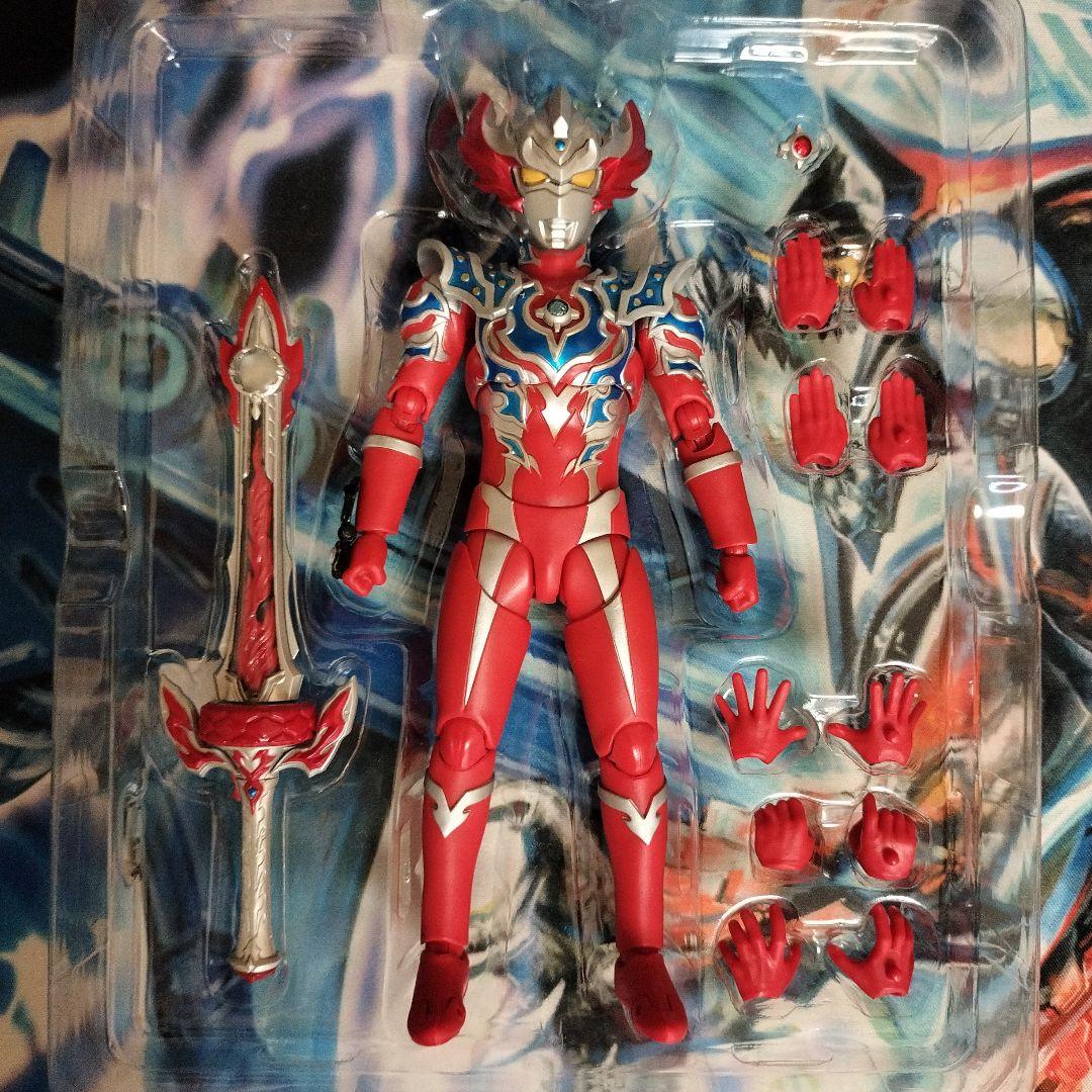 【状態悪】SHFiguartsウルトラマンタイガ トライストリウム