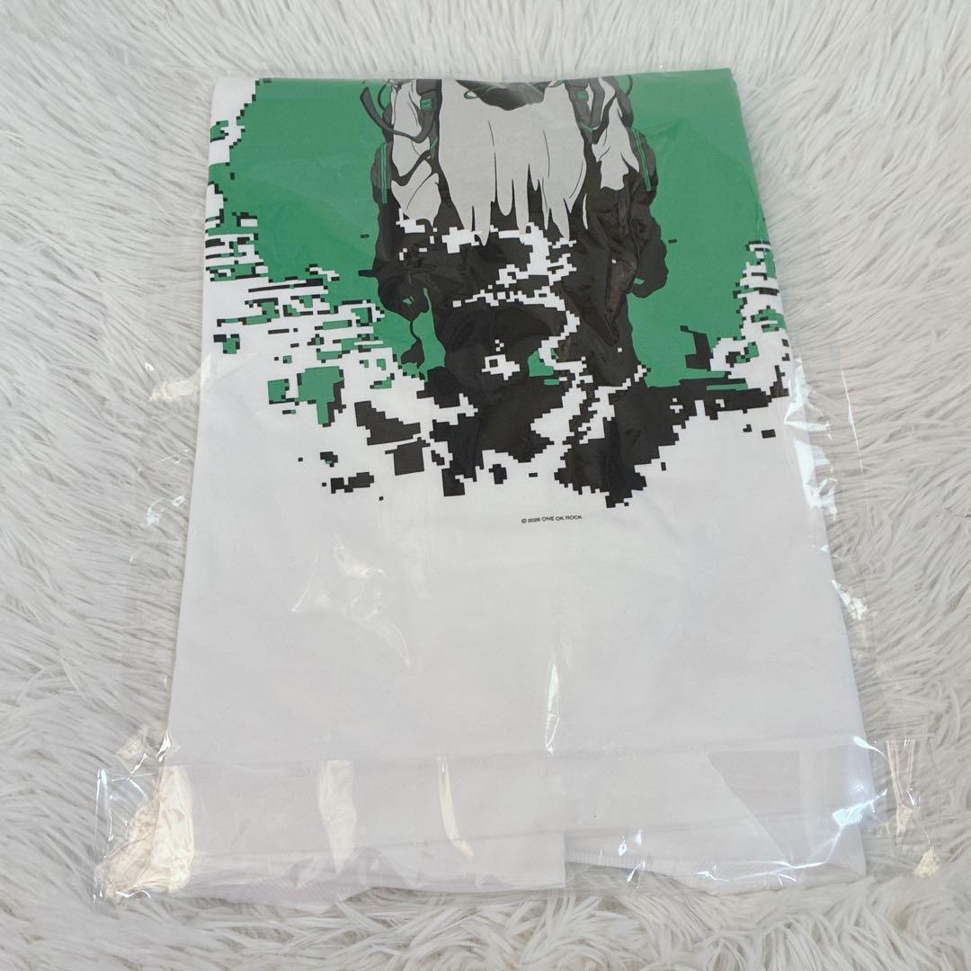 ２点セット　Ｍサイズ　Tシャツ-A WHITE 白　ラバーバンド C　黄
