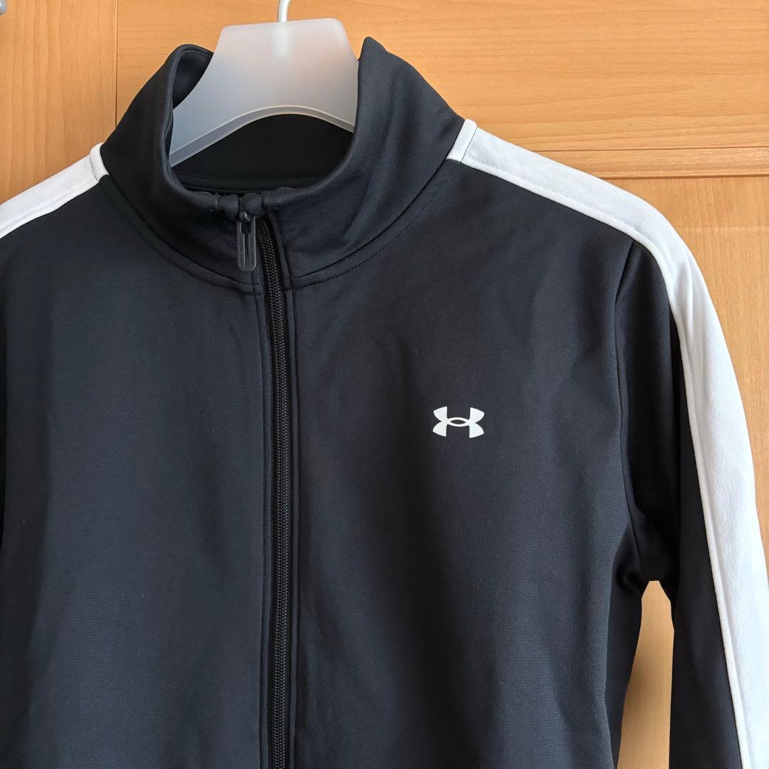 限定値下げ!(新品タグ付き)UNDER ARMOR ジャージ上下セット