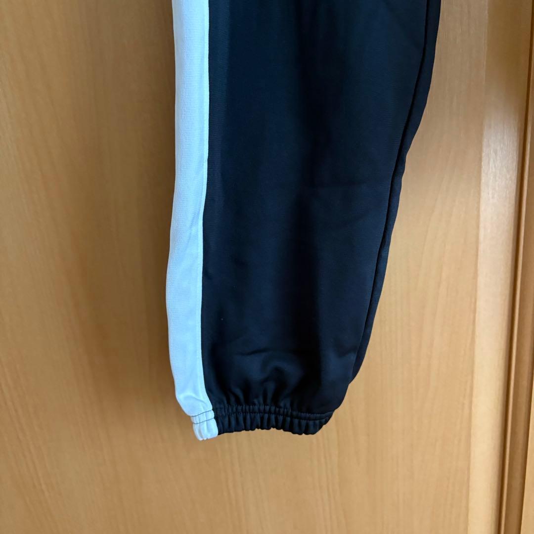 限定値下げ!(新品タグ付き)UNDER ARMOR ジャージ上下セット