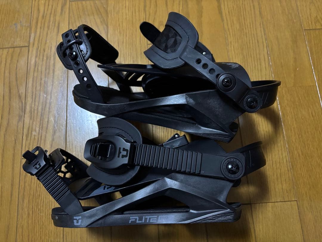 UNION FLITE PRO 24-25モデル Mサイズ