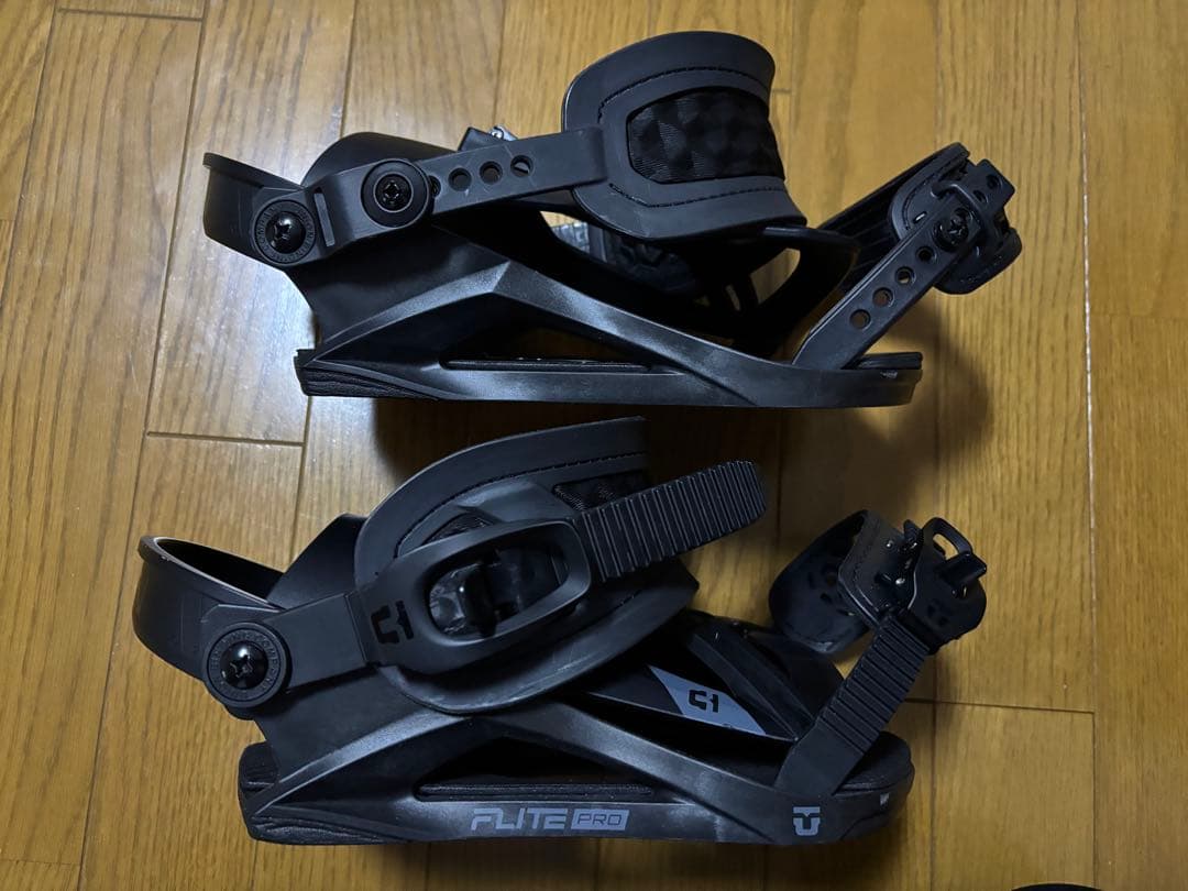 UNION FLITE PRO 24-25モデル Mサイズ