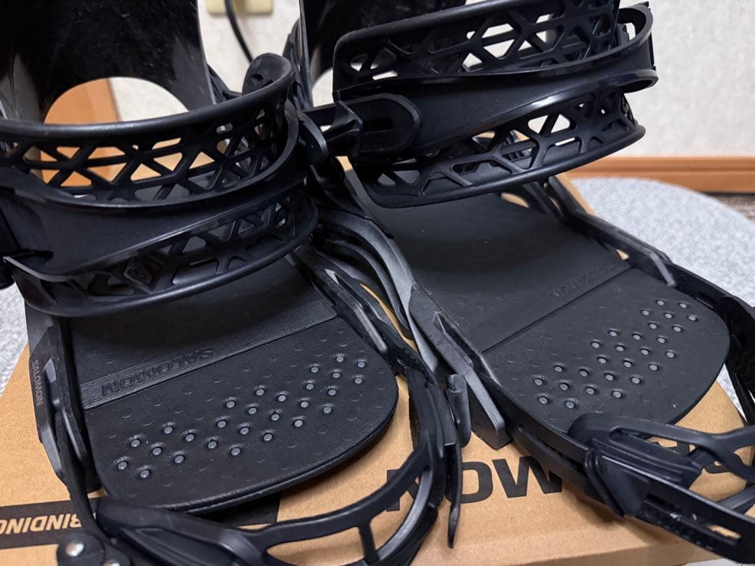 サロモン　クォンタム　Salomon Quantum ビンディング　Mサイズ