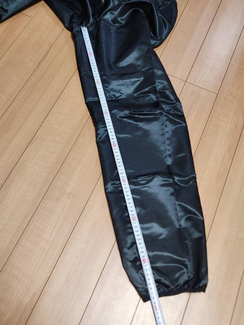新品、タグ付き アンブロ ナイロン 上下セット Oサイズ