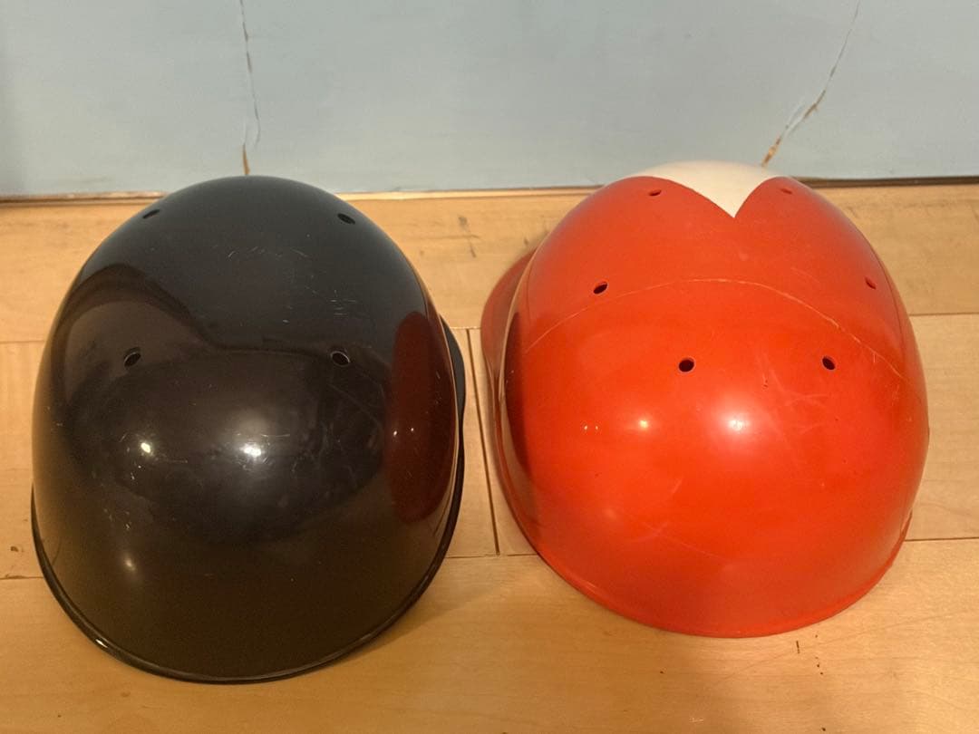 日本ハムファイターズ　野球ヘルメットセット 黒 Fs オレンジ 2個セット