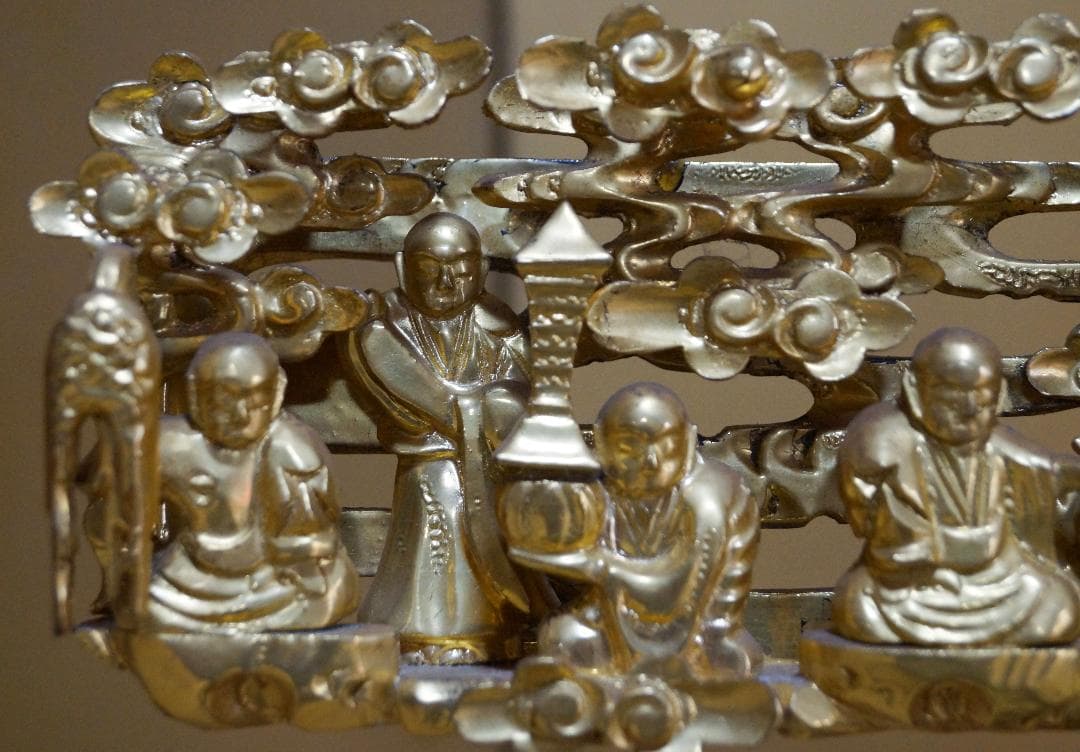 専用大正期 木製透かし彫り『龍羅漢図』金箔塗り 欄間飾り木彫欄間 仏壇飾