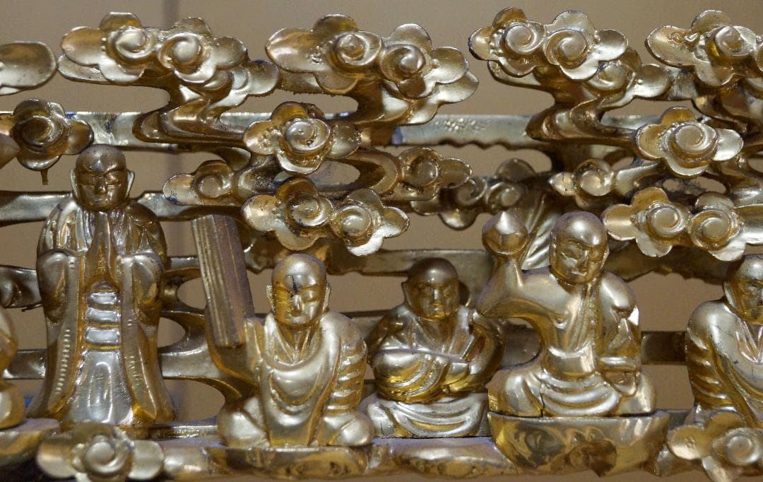専用大正期 木製透かし彫り『龍羅漢図』金箔塗り 欄間飾り木彫欄間 仏壇飾