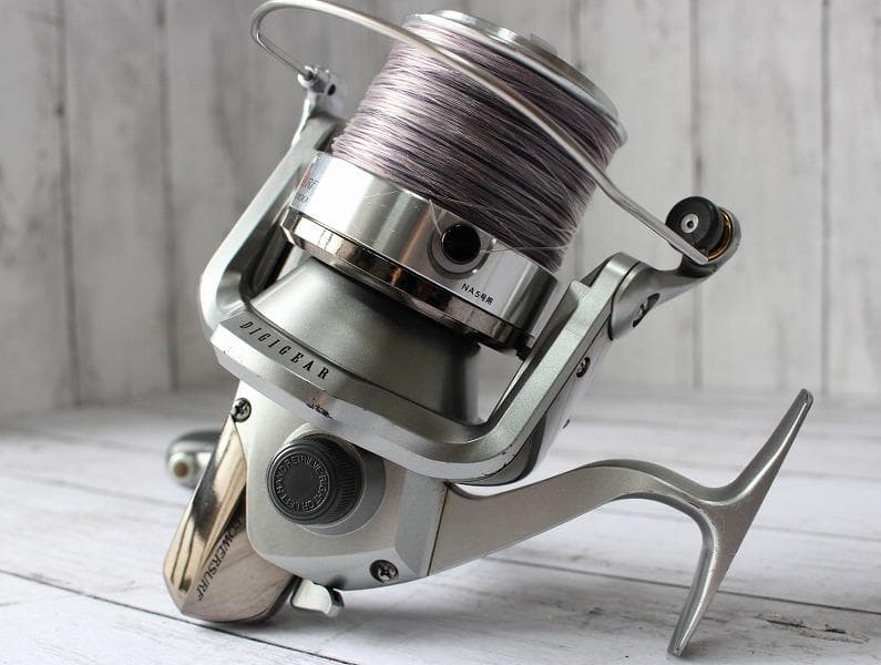 ダイワ パワーサーフ 4000 QD スピニングリール