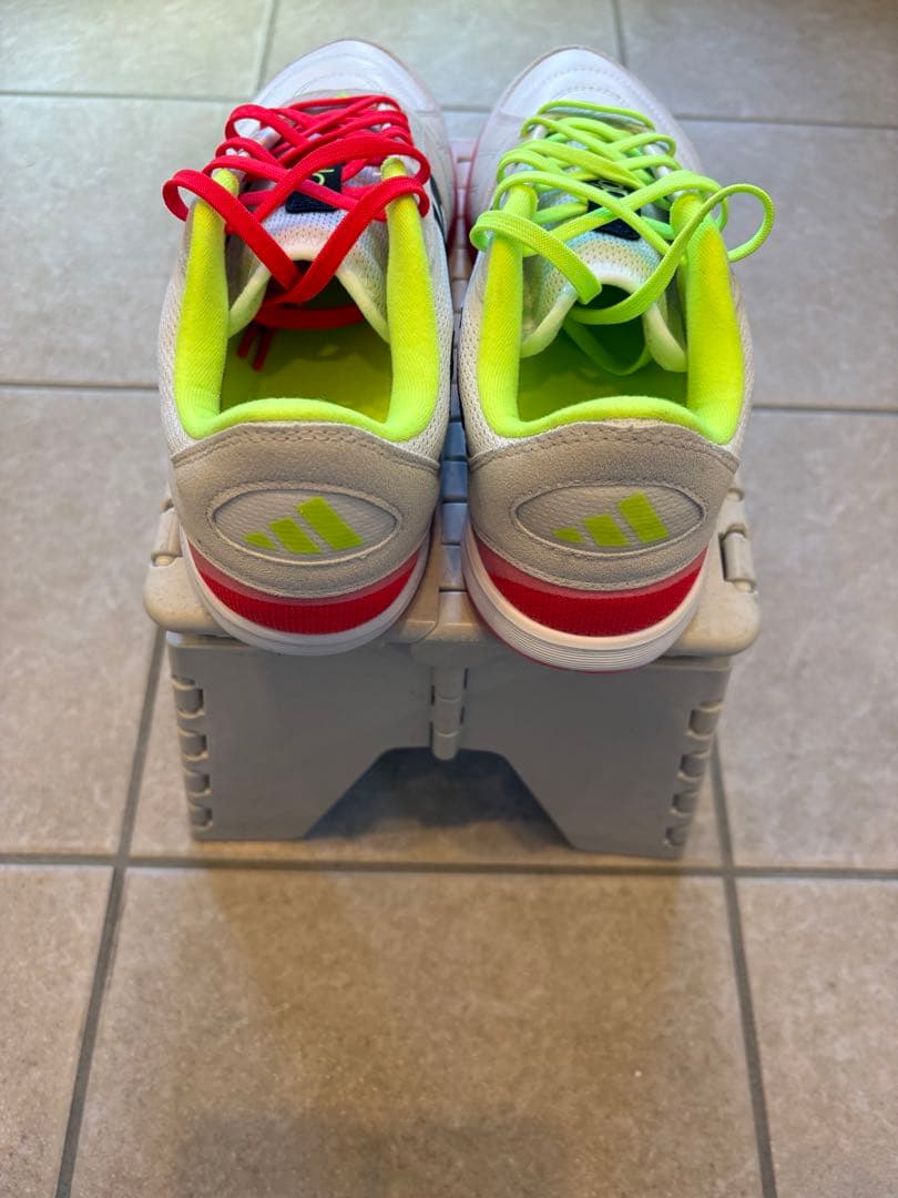 フットサルシューズ adidas IH7684