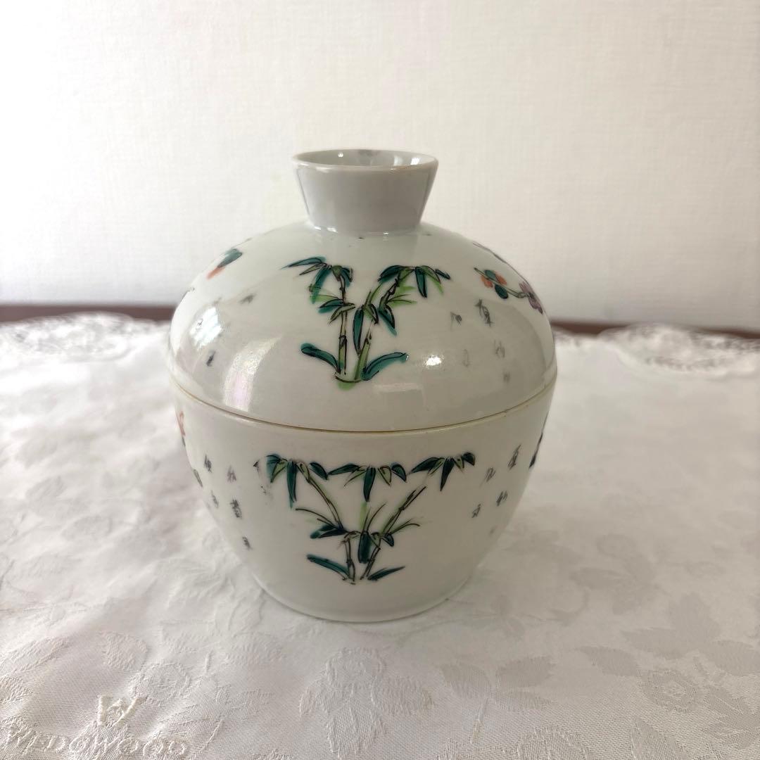 中国古美術 清末民国　粉彩 四季の花　染め付け　蓋付き器