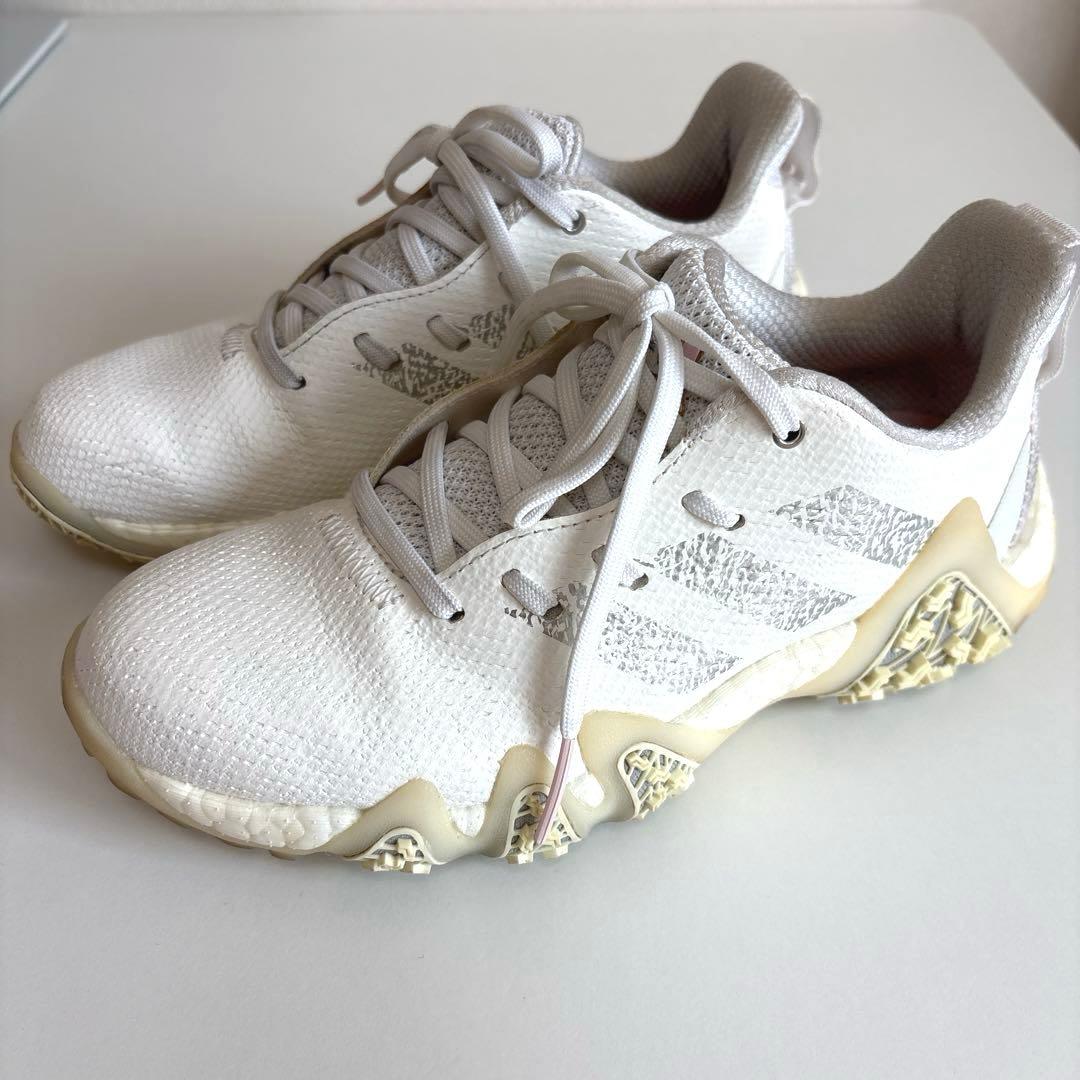 未使用級美品！adidasコードカオス ゴルフシューズ白23.5cm レディース