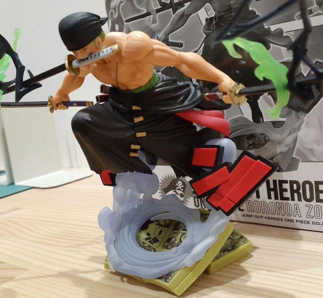 JUMP OUT HEROES ロロノア・ゾロ　週刊少年ジャンプ箱なし美品値下げ