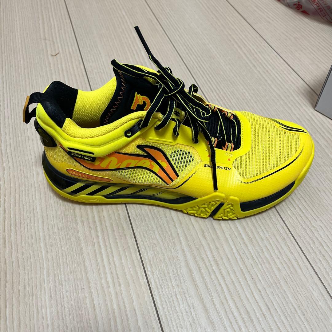 バドミントンシューズ　リーニン　イエロー　26.5cm