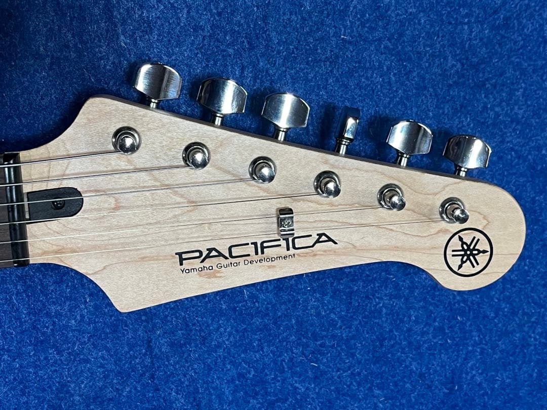 YAMAHA PACIFICA PAC012 付属品あり