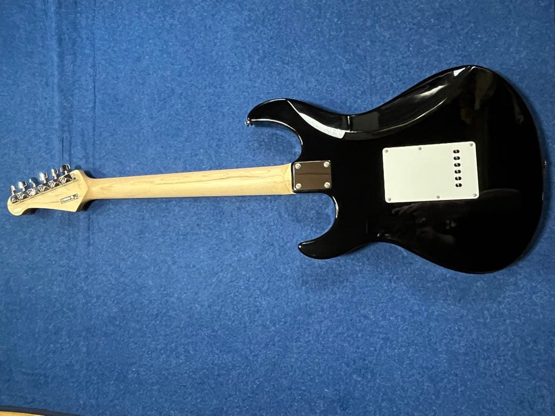 YAMAHA PACIFICA PAC012 付属品あり