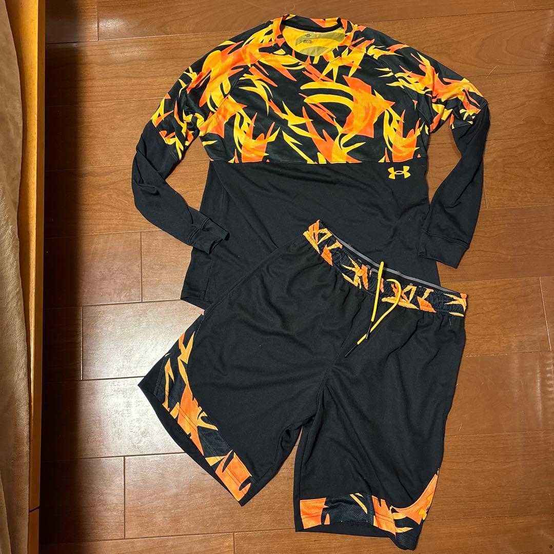 Under Armour フレーム柄セット Mサイズ　バスケ　シャツ＆パンツ