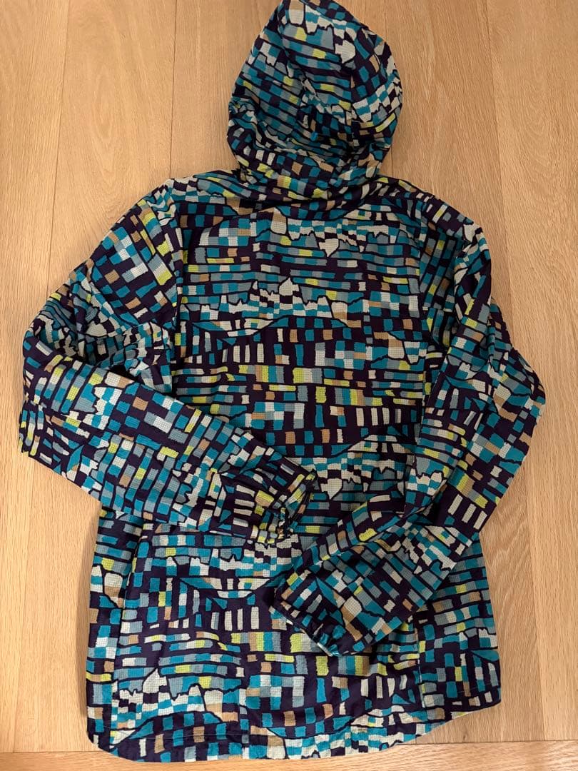 patagonia 幾何学模様 ウィンドブレーカー S
