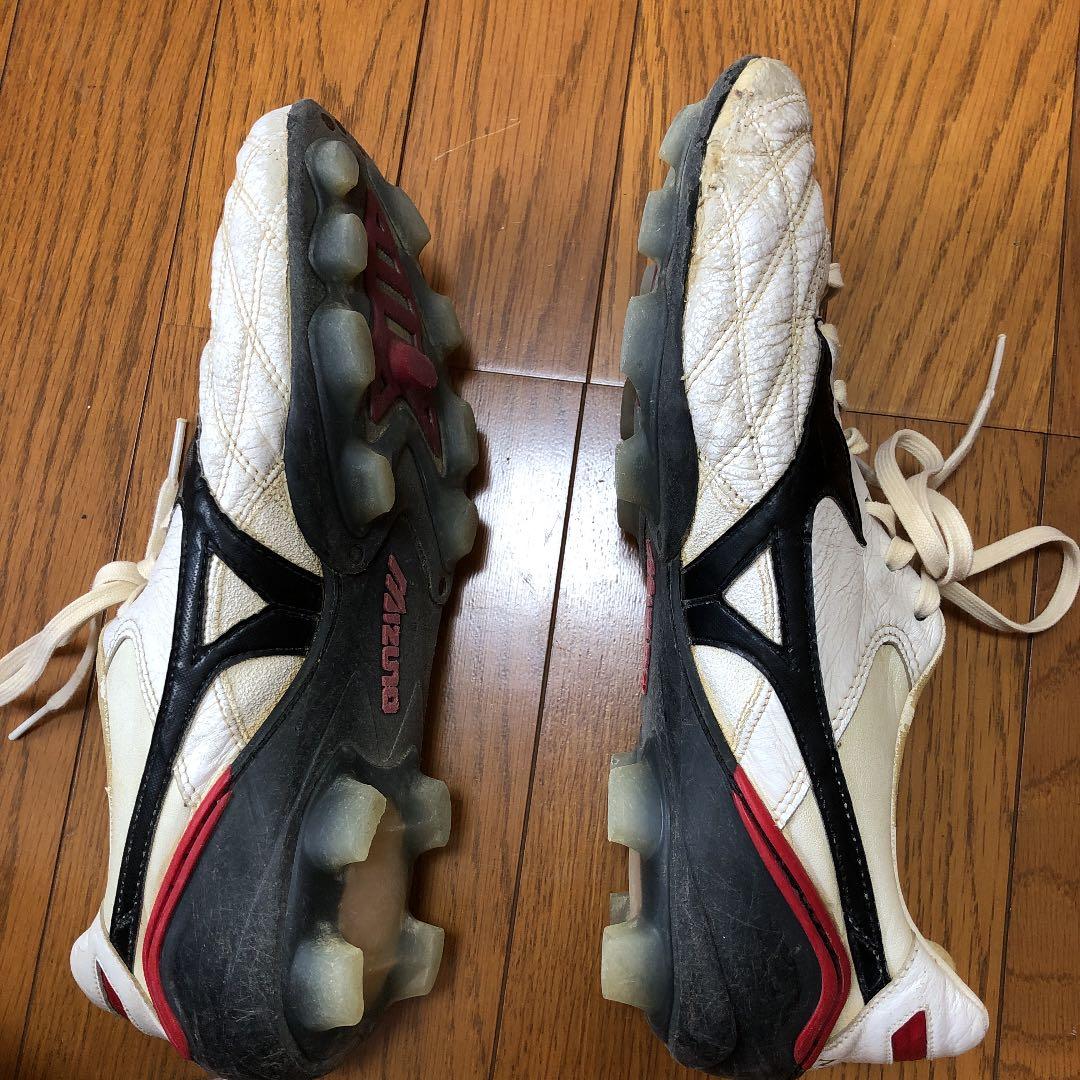 サッカースパイク　MIZUNO　ミズノ　モレリア　28cm 白　赤　黒