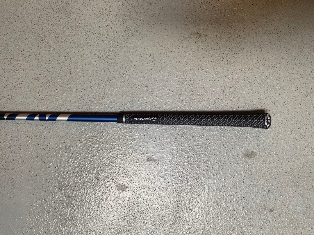 新品抜き取り品！ベンタスTRブルー HB 6R 4UT用