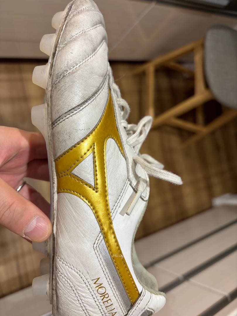 Mizuno Morelia 25.5 ホワイト/ゴールド　モレリア