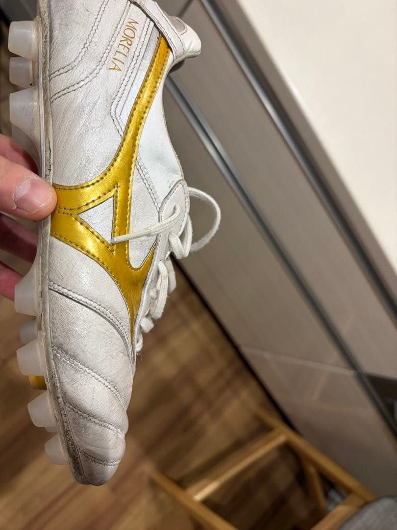 Mizuno Morelia 25.5 ホワイト/ゴールド　モレリア