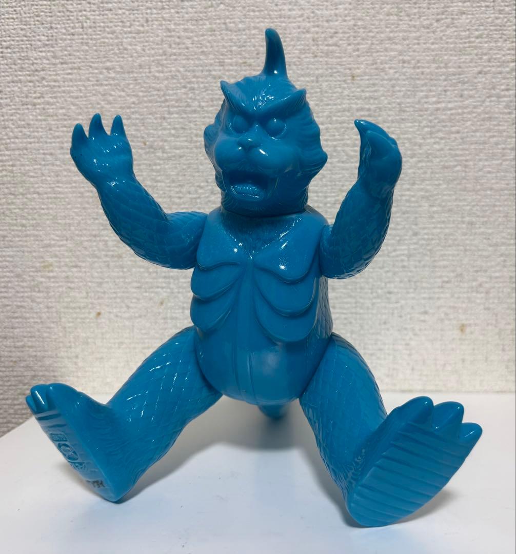 B-CLUB ブルマアク復刻ウルトラQらく がきシリーズ ゴメス単品バケツブルー