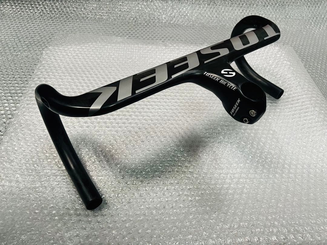 TOSEEK Aero Carbon ハンドル28.6mm 幅420